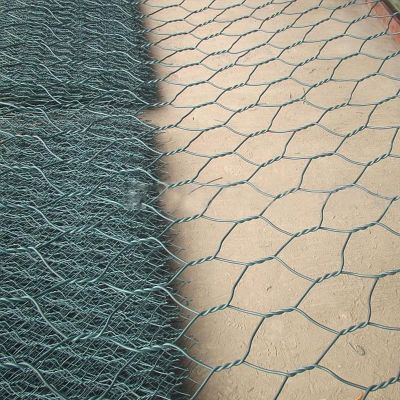 PE涂塑綠格網(wǎng)